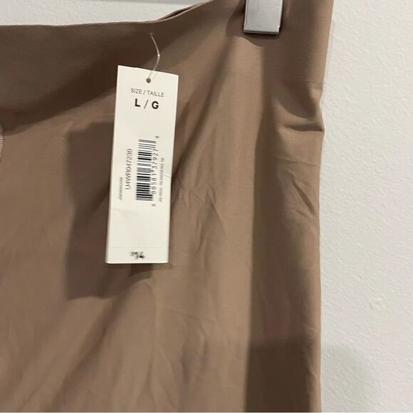 3/$25 ✺ Joe Fresh under shorts tan nude large NWT - Picture 2 of 3